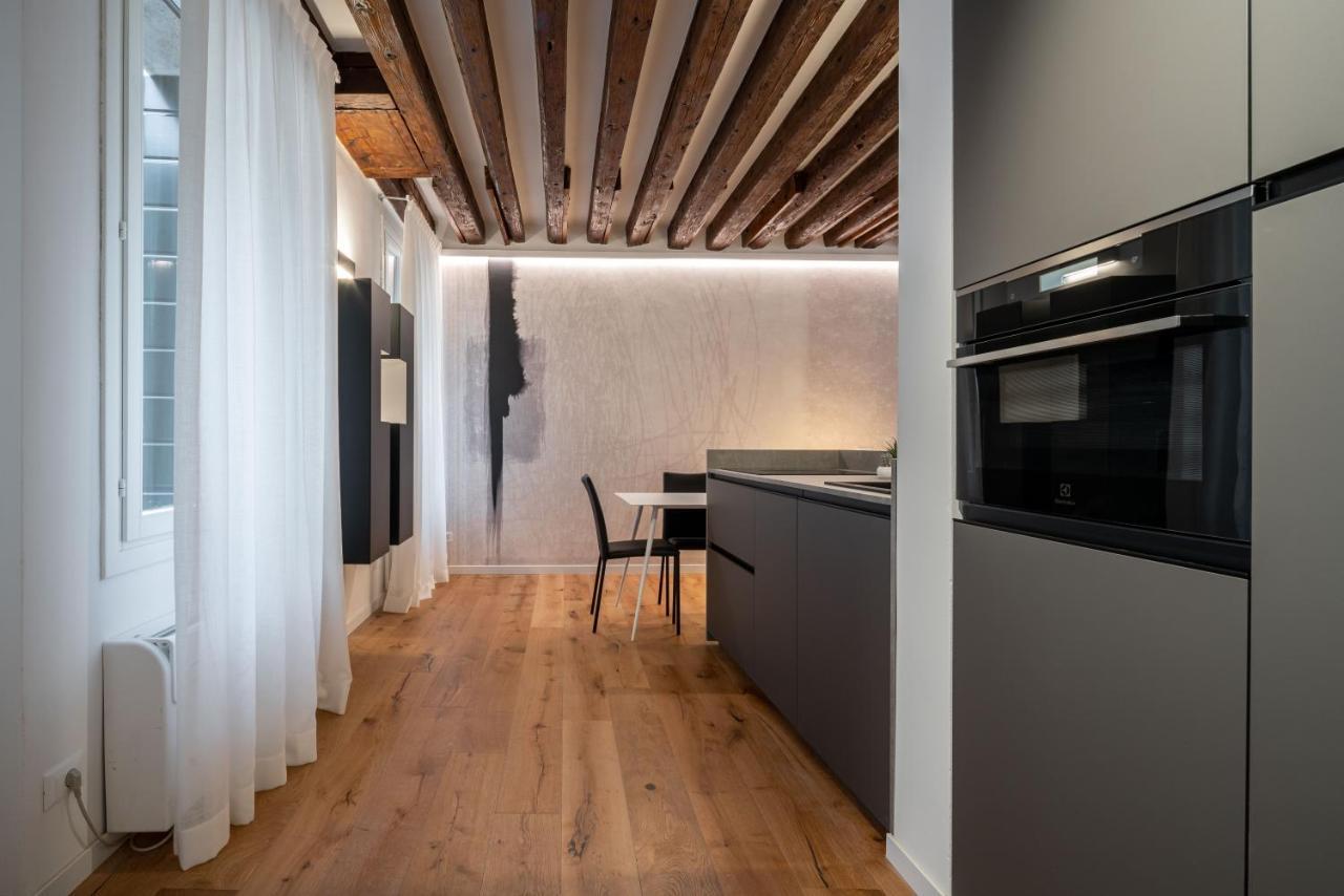 Sant'Angelo Apartment By Wonderful Italy Венеция Экстерьер фото